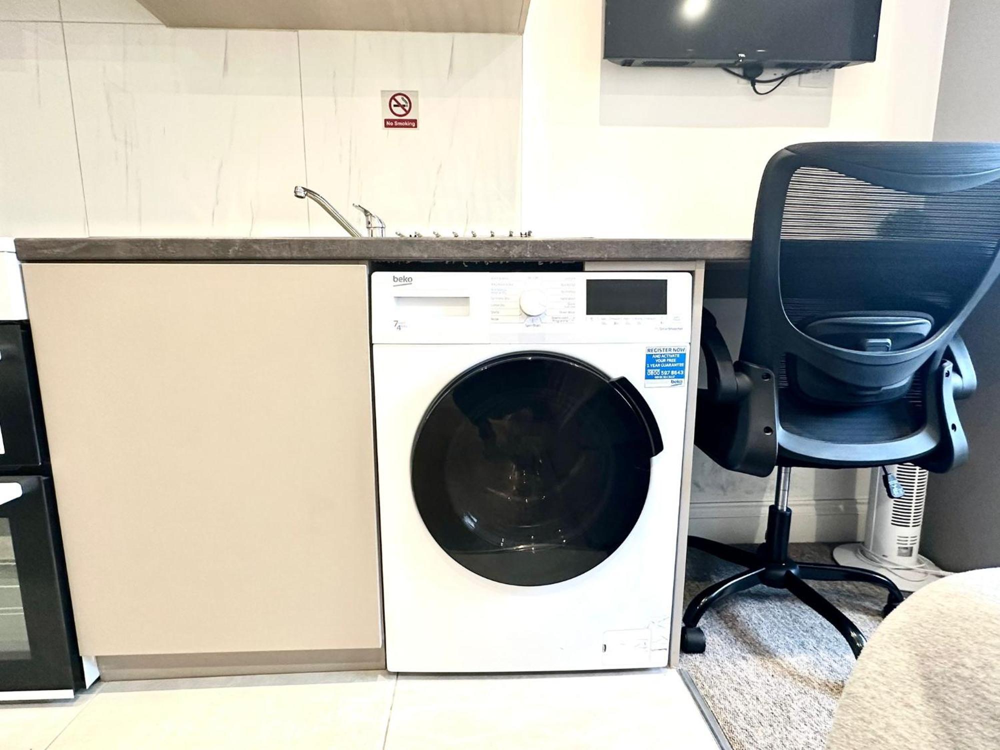 Bright Modern, Private Apartment,15 Mins To Central London Hendon Dış mekan fotoğraf